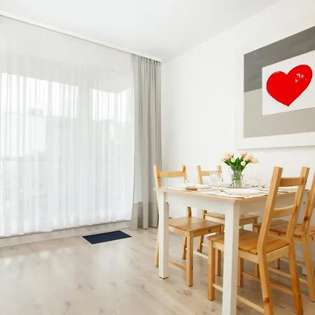 Apartment Harmonia Oliwska By Renters